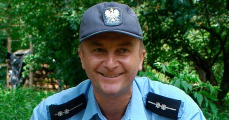 Arkadiusz Nader, czyli Stasiek z "Rancza", porzucił show-biznes i wyprowadził się na wieś. "Nawet banalne koszenie trawy, sprawia mi radość"