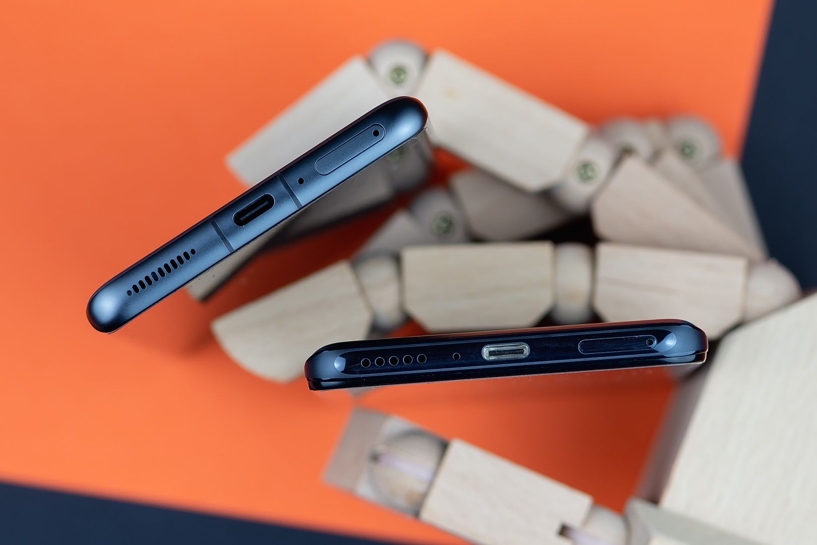 Xiaomi 12T Pro i Xiaomi 12 Pro - dolna krawędź
