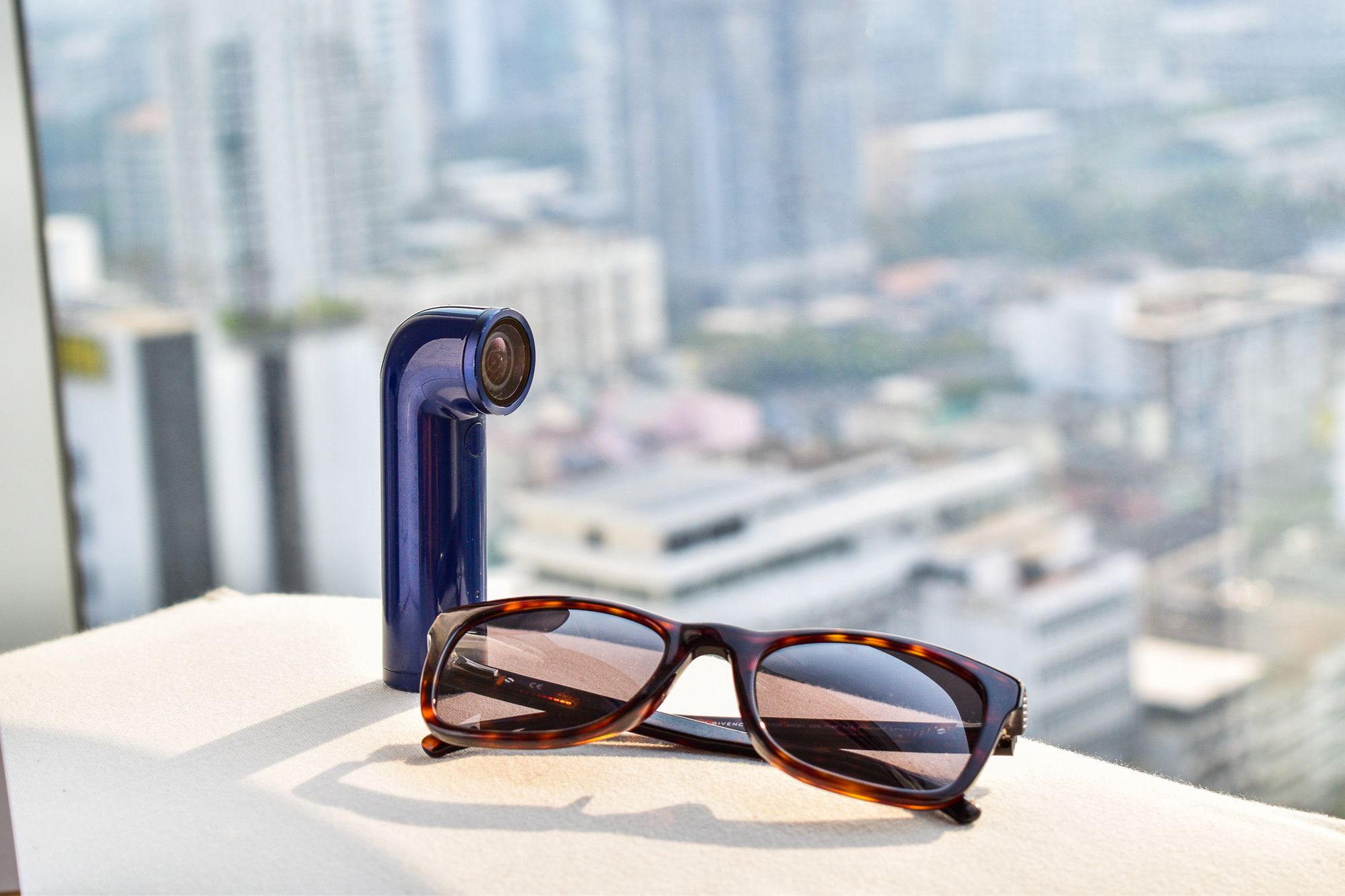 HTC Re - lifestyle'owy peryskop [recenzja] 1