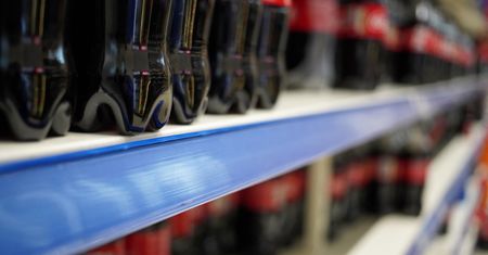 Polacy spróbują obejść podatek cukrowy. Będą sprowadzać colę jako odrdzewiacz?