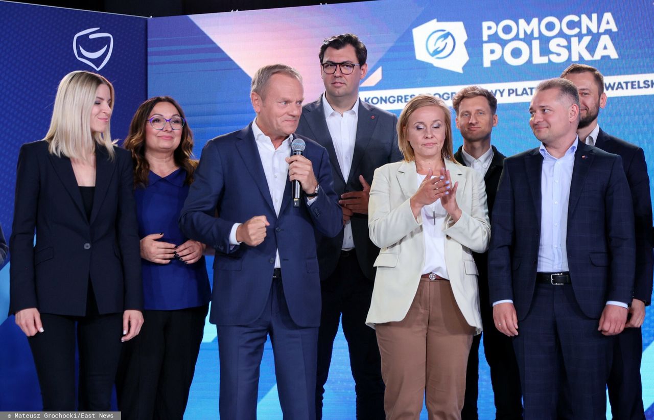 Ludzie Tuska hejtują Sterczewskiego, KO podzielona. "Boją się postawić Donaldowi"
