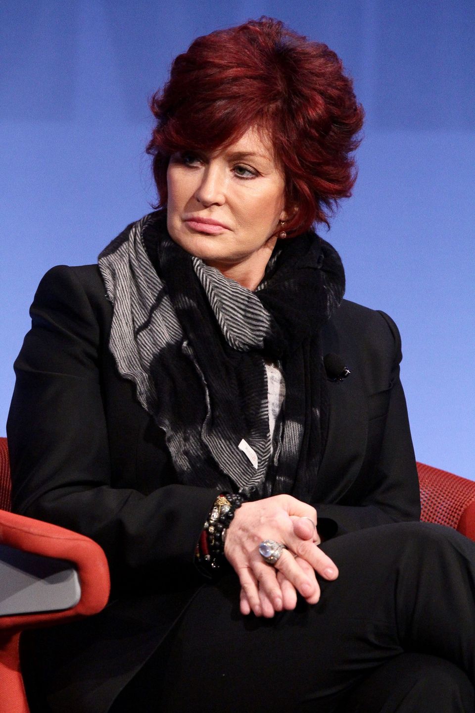 Posępna Sharon Osbourne snuje się po Hollywood