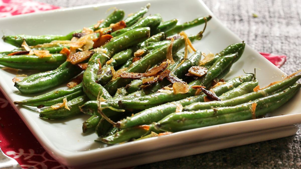 Fasolka z szalotką po francusku to mistrzostwo świata