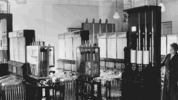 Radziecki komputer na wodę. Takiego dziwactwa jeszcze nie widziałeś 1