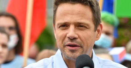 Nowy sondaż prezydencki. Rafał Trzaskowski prowadzi. Jest jednak haczyk