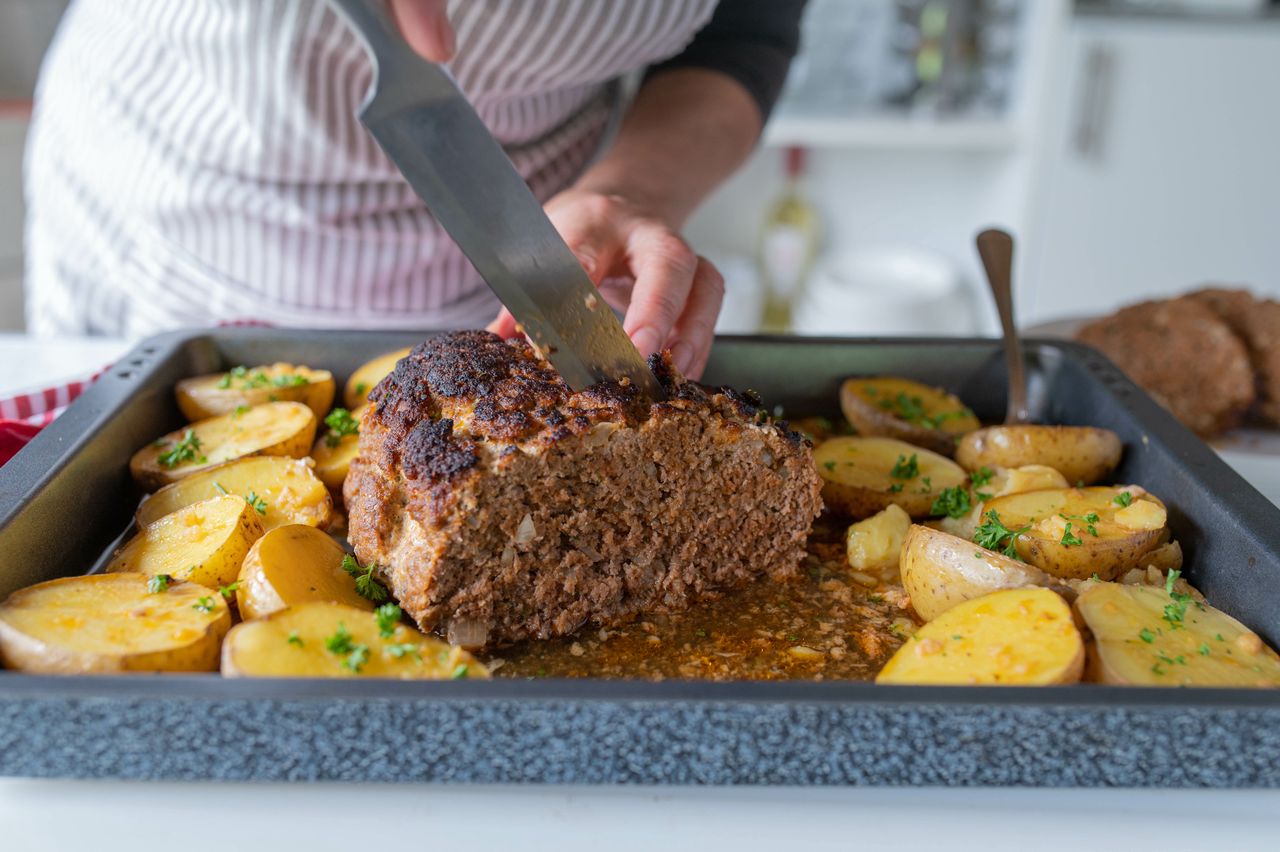 Mega meatloaf mania: A delicious twist on the classic roast