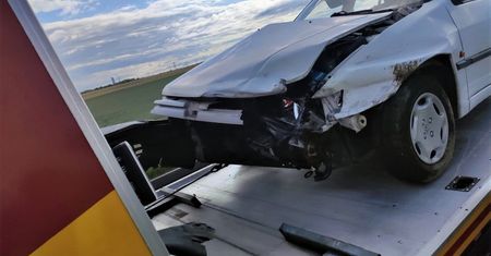 Wrocław. Wypadek na autostradzie A4. Kierowca był poszukiwany przez wymiar sprawiedliwości