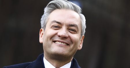 Wybory 2020. Robert Biedroń o Rafale Trzaskowskim: czytałem o jego papudze, a nie programie