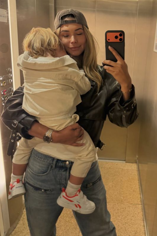 Sandra Kubicka z synem
