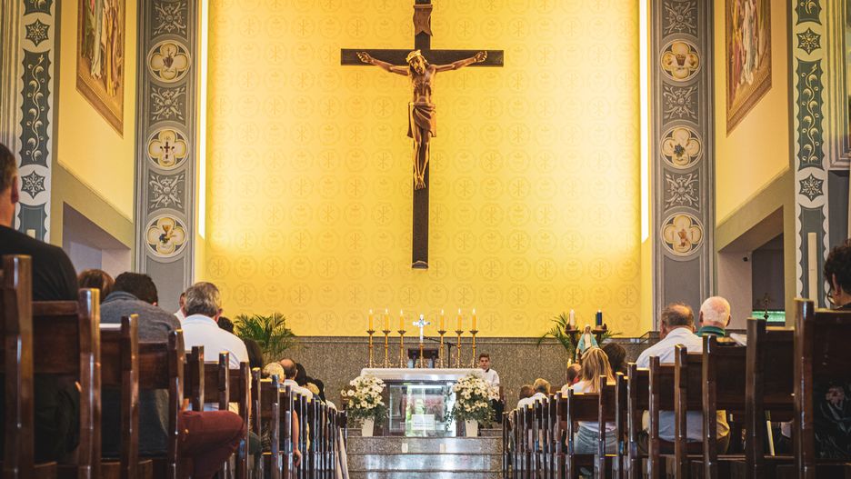 Post ścisły. Kogo obowiązuje? Kodeks kanoniczny wyjaśnia