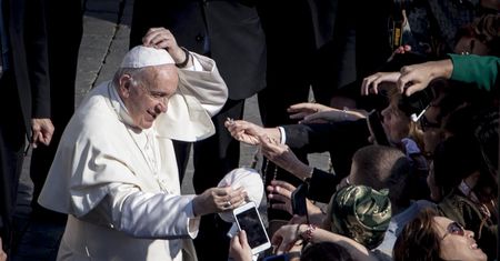 Papież Franciszek podziękował siostrze Mónice, która opiekuje się osobami transpłciowymi. Karol Wilczyński komentuje