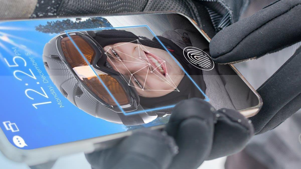 Samsung opracował niemal idealny czytnik linii papilarnych. Integracja z ekranem to nie koniec jego zalet 1