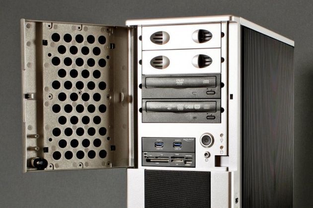 Deltatronic PC Silentium! X99 komputer