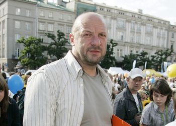 Od dawna nie mieszka w Polsce. "Kupiłem dom na wyspie Rodos"
