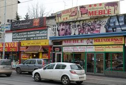 137 reklam na kilometr. W Rumi walczą z chaosem reklamowym. Uchwała krajobrazowa