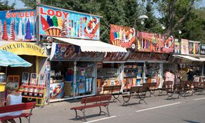 Kurorty mają problem z pracownikami. "Zostawiły fartuchy"