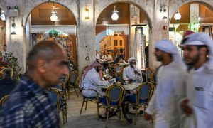 Ropa naftowa najdroższa od lat. Katar ostrzega przed ceną 150 dolarów za baryłkę