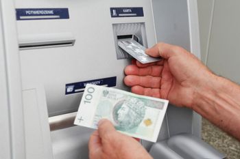 Rekordowa ilość gotówki w obiegu. Wskazują jeden główny powód