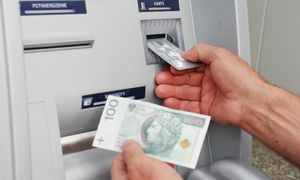 Rekordowa ilość gotówki w obiegu. Wskazują jeden główny powód
