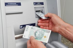 Rekordowa ilość gotówki w obiegu. Wskazują jeden główny powód