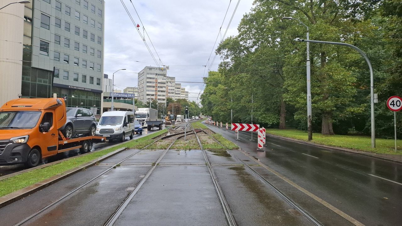 Szczecin: "11" nie pojedzie, "5" pojedzie na Niebuszewo. Ważne zmiany dla pasażerów
