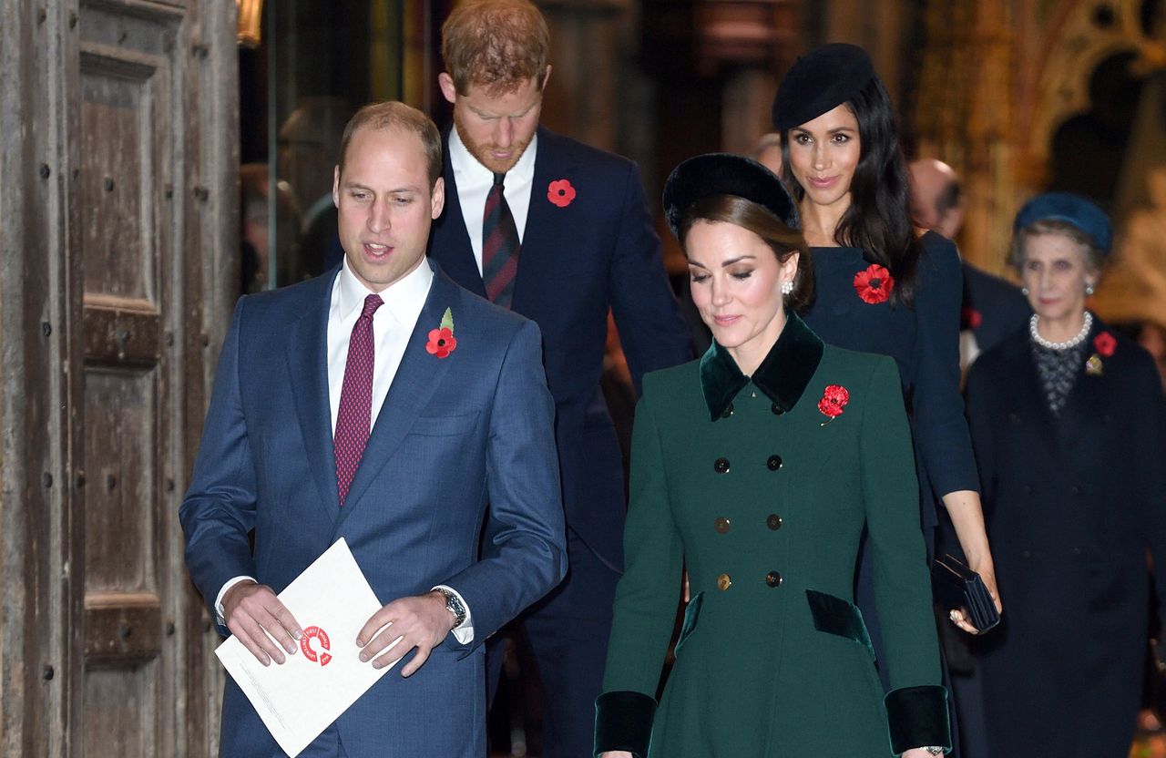 Kate i William złożyli życzenia urodzinowe Harry'emu. Na zdjęciu brakuje Meghan