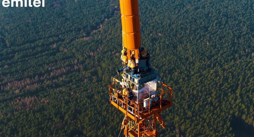 Emitel przeprowadzi "nocną zmianę" w naziemnej telewizji cyfrowej