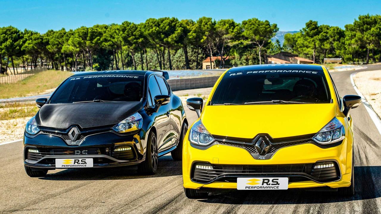 Renault uzupełnia ofertę o pakiety RS Performance. Fabryczny tuning dla wymagających