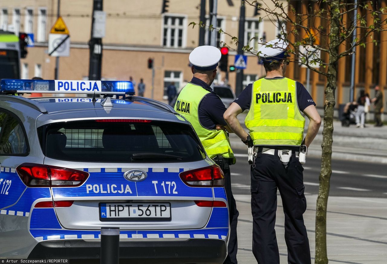 Skandal w Gliwicach. Policjanci okradali ludzi starszych i zmarłych