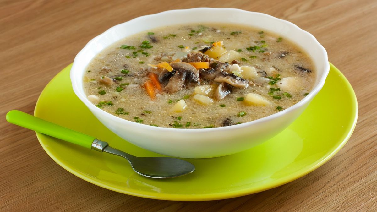 Zamiast pieczarek do zupy dodaję inne tanie i zdrowe grzyby