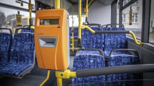 Katowice: Koniec biletów za gotówkę u kierowcy w autobusach GZM. Zamiast tego mobilne biletomaty i aplikacje