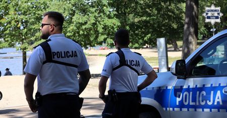Trzylatek uruchomił auto. Sprawa trafi do sądu rodzinnego