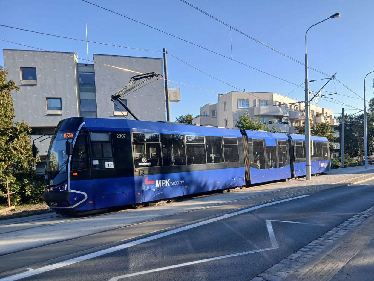 Brutalny atak we Wrocławiu. Kontrolerka biletów trafiła do szpitala