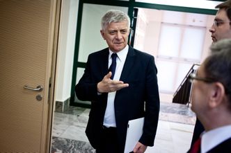 Apel byłych prezesów NBP ws. inflacji. Marek Belka się podpisał. Tłumaczy decyzję