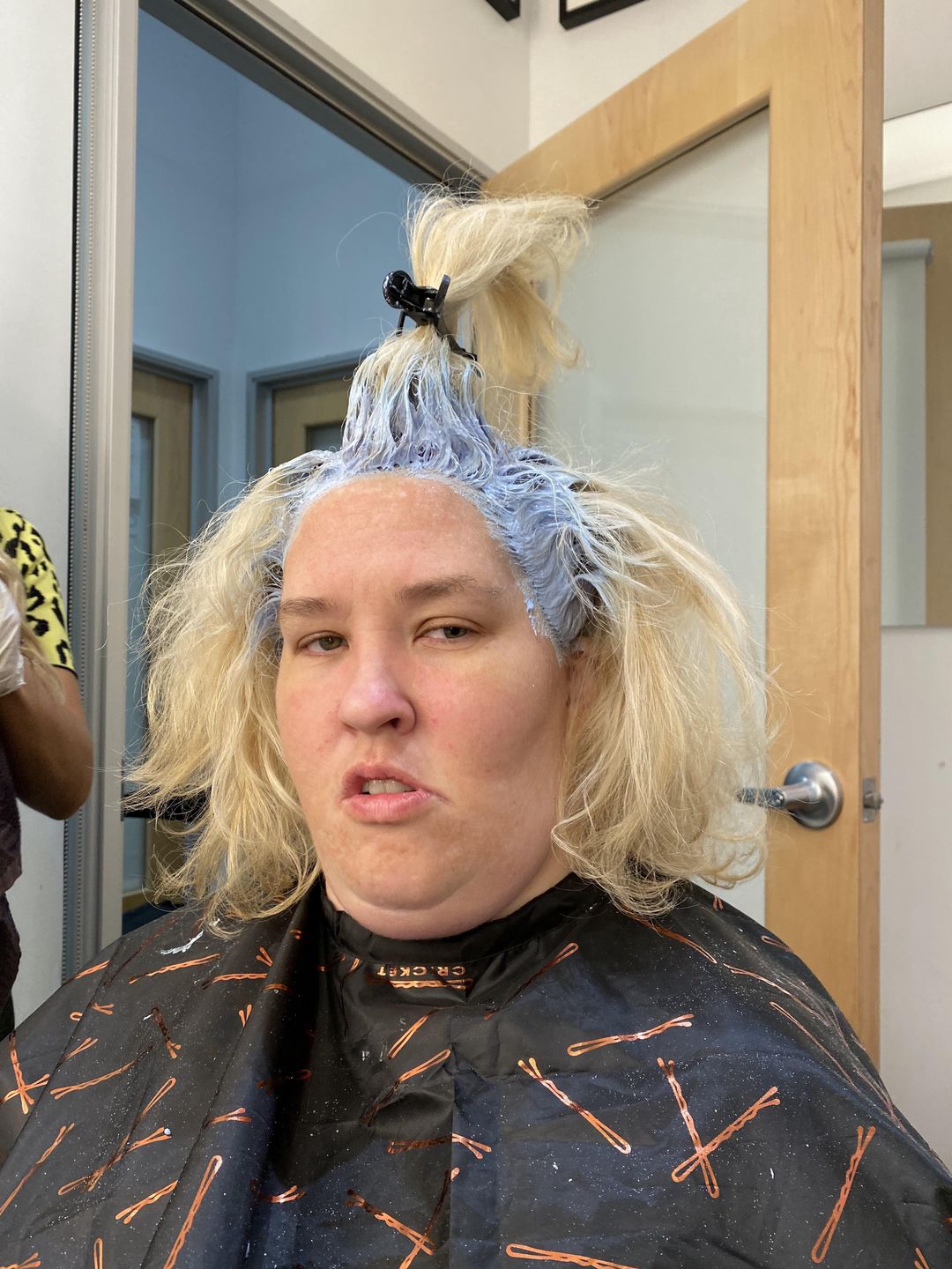 Mama June u fryzjera