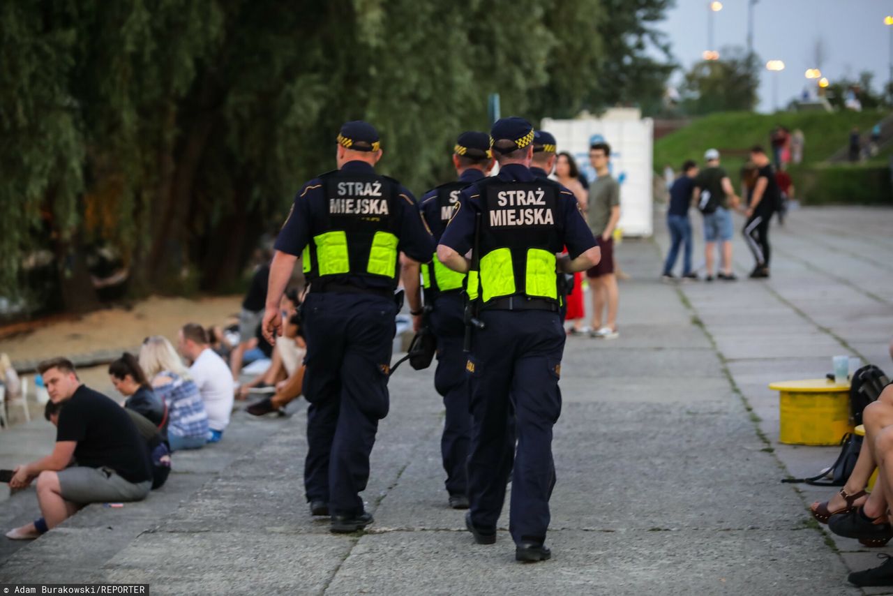 Dziwny przetarg w straży miejskiej. "Po co im łódź?"