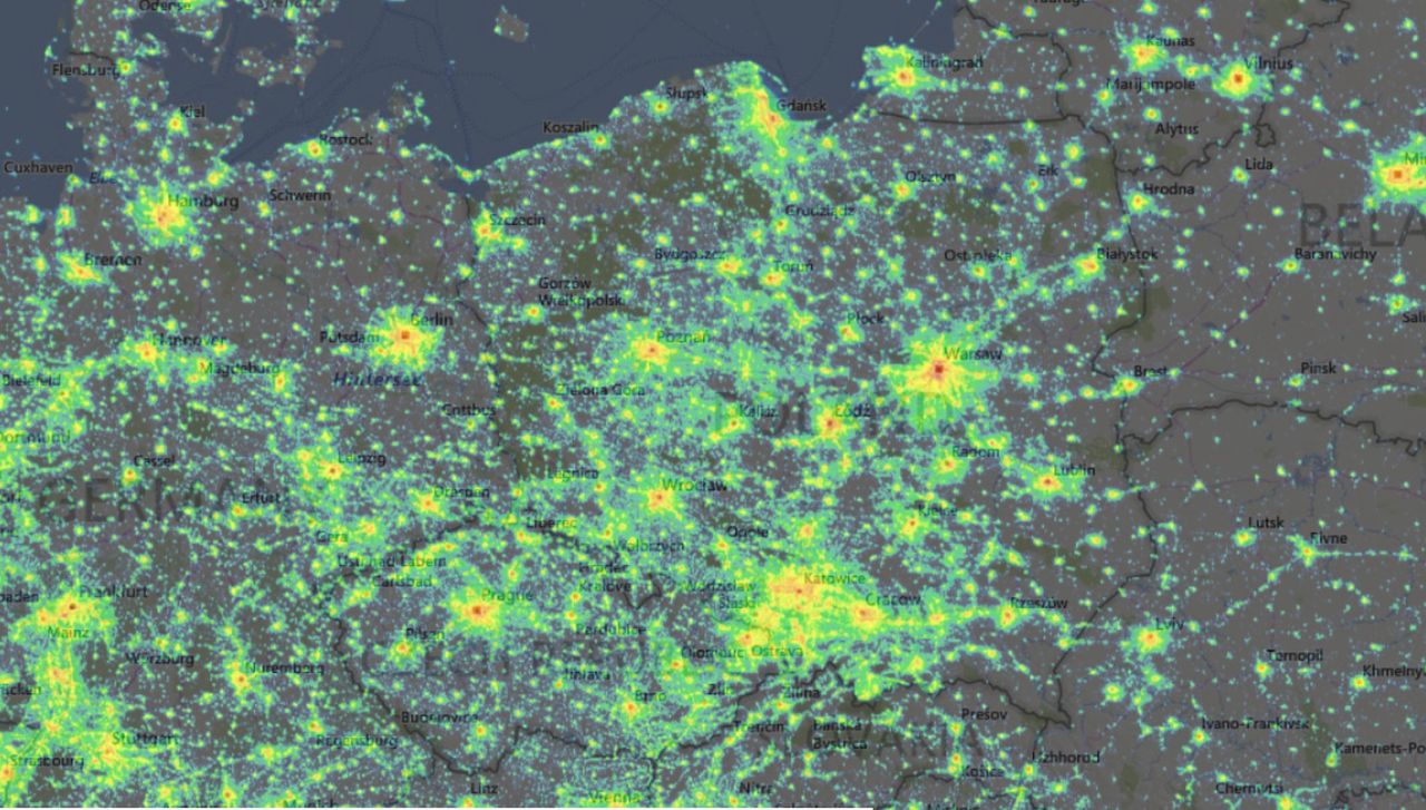 Zanieczyszczenie światłem to olbrzymi problem. Ta mapa doskonale to pokazuje