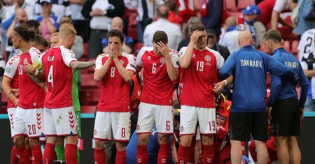 Dramatyczne sceny podczas meczu Dania-Finlandia. Reanimacja na murawie, Christian Eriksen w szpitalu