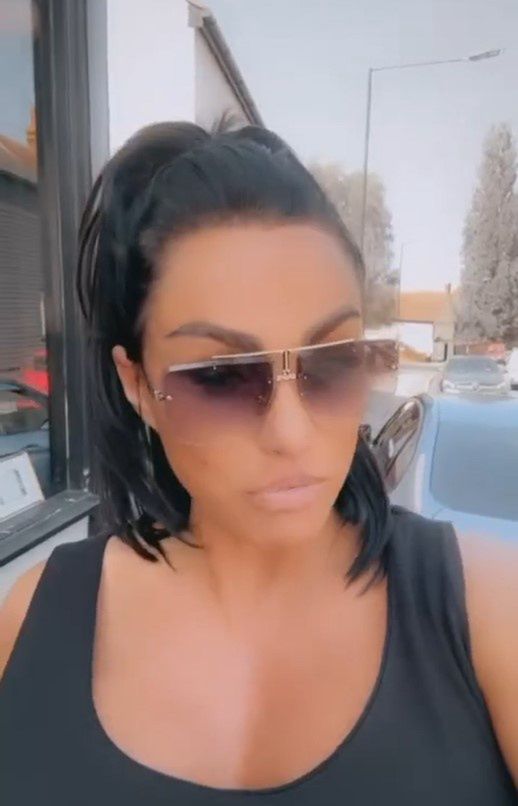 Katie Price po zabiegu ma wyraźnie mniejsze usta