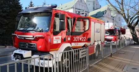 W szkole uruchomił się alarm pożarowy, po chwili strażacy byli już na miejscu. Co się stało?