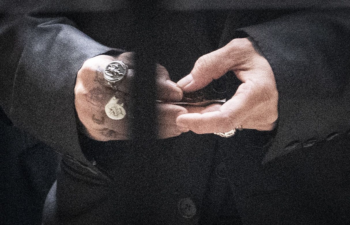 Johnny Depp przyznaje się do pisania po ścianie krwią