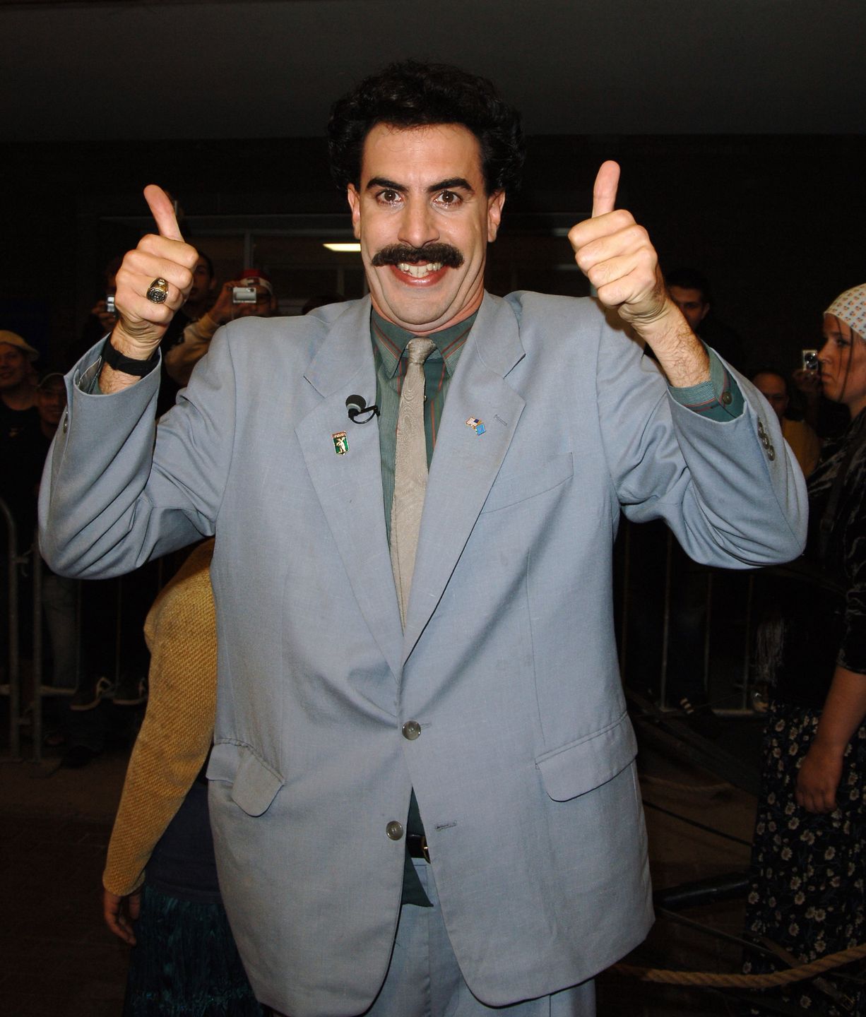 Sacha Baron Cohen jako Borat