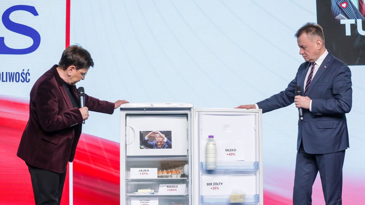 PiS wyciągnął lodówkę na konferencji. "Rozpoczyna się rok drożyzny Tuska"