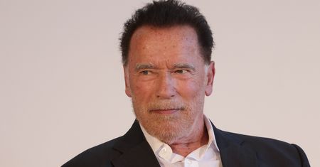 Arnold Schwarzenegger jak święty Mikołaj. Zaskakująca metamorfoza aktora