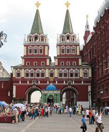 Moskwa zarobi 10 mld rubli dzięki imigrantom