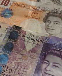 Funt może kosztować nawet 4,90 zł. Brexit nie sprzyja brytyjskiej walucie