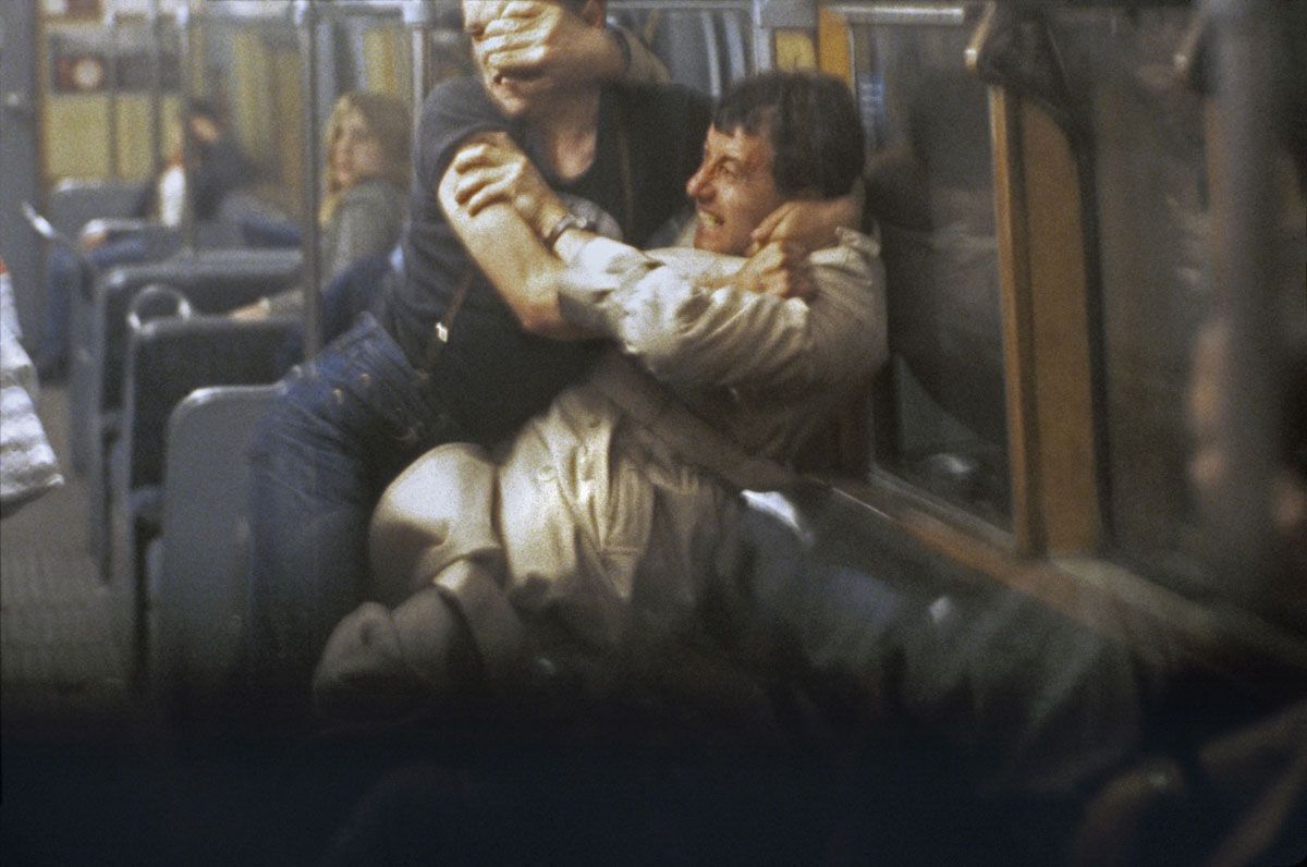 Londyńskie metro lat 70. i 80. w obiektywie Boba Mazzera 14