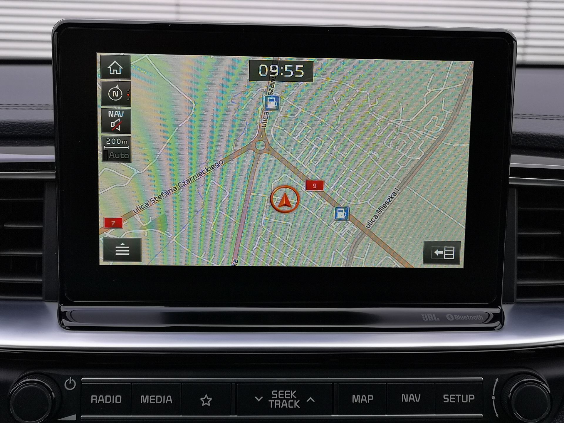 Kia Ceed: systemy bezpieczeństwa oraz audio JBL 3