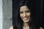 Freida Pinto nie chce grać z Devem Patelem