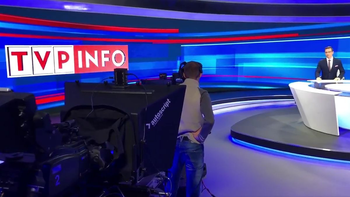 Nowe studio TVP Info zostało urządzone w dawnym studiu C przy placu Powstańców Warszawy.